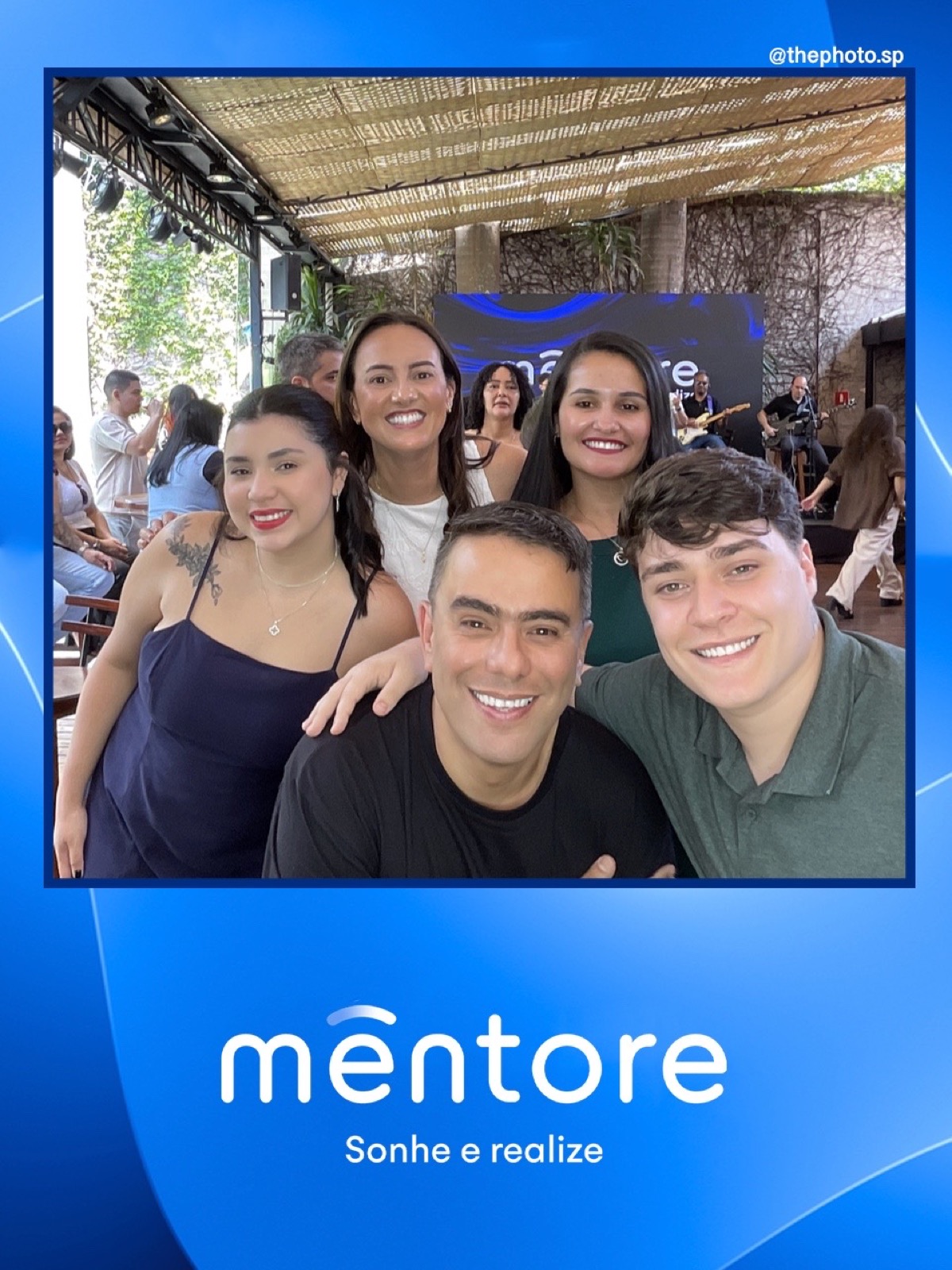 Foto digital personalizada em confraternização corporativa